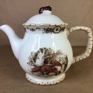 Cracker Barrel Exclusive Stoneware Fox Teapot - Cottage Core/Christmas Floral Tr